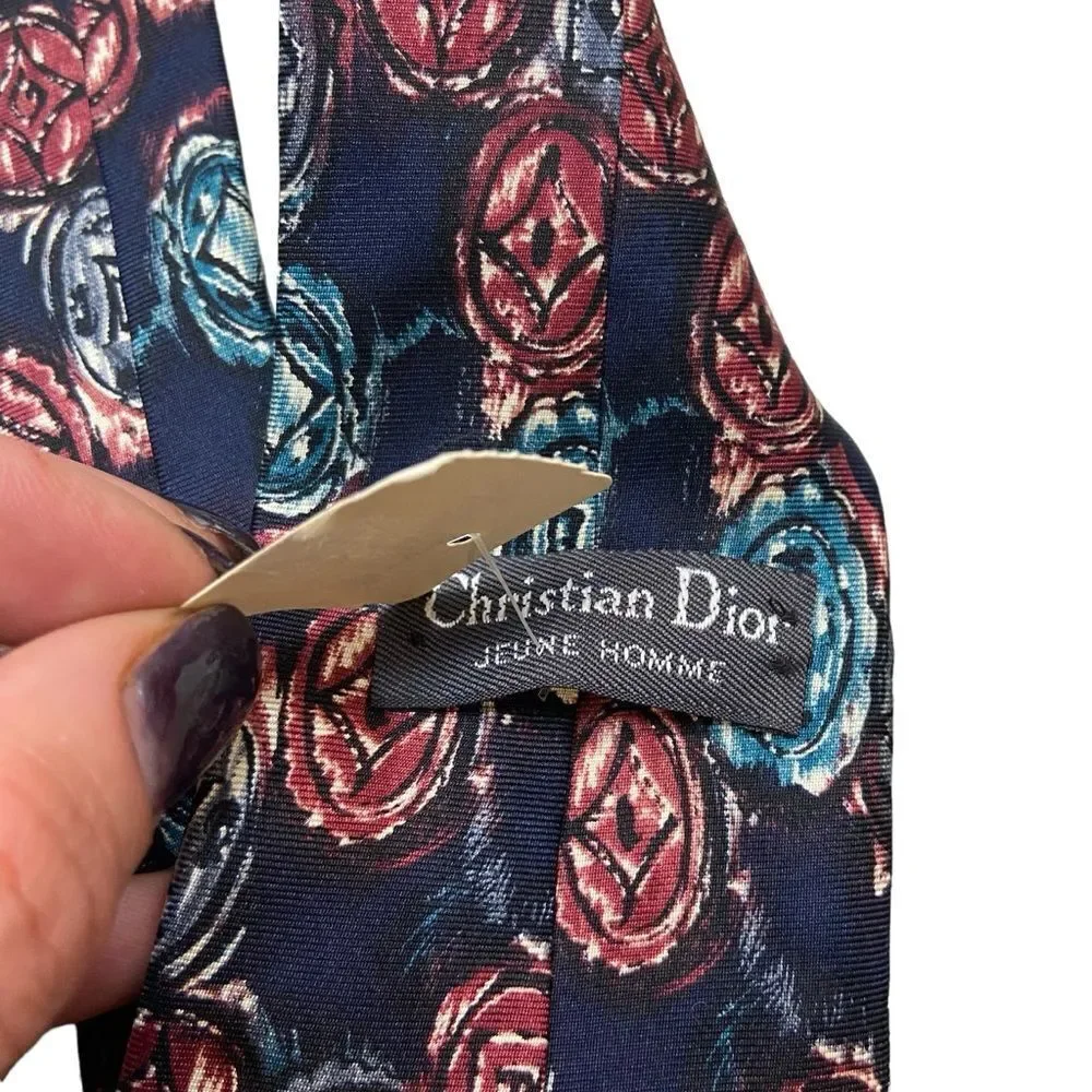 Brand new with‎ Tags Men’s Christian Dior 100% Silk Tie Abstract Print
